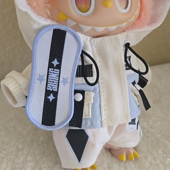 Labubu Clothes - Snowboarding Outfit *Labubu Not Included* - Picture 3 of 5